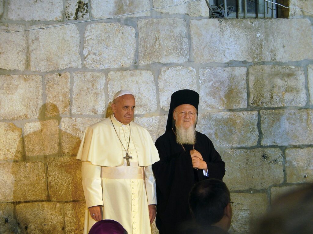 Pope Franciscus & Patriarch Bartholomew I in the Church of the Holy Sepulchre in Jerusalem